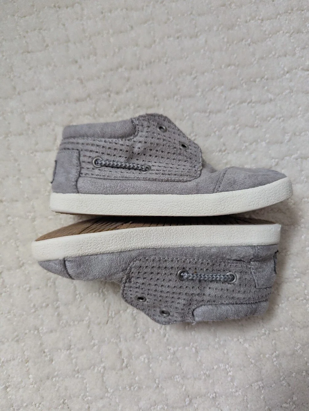 Kids TOMS Gray Suede High-Top Velcro Sneakers Size Toddler US9